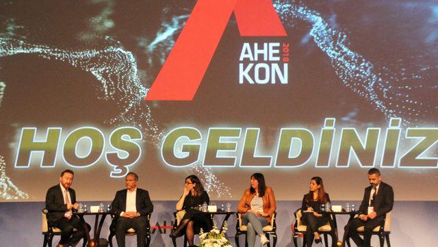 'Aile hekimliği Türkiye'de ortalama yaşam süresini 10 yıl uzattı'