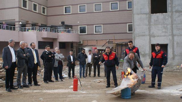 SDÜ Hastanesi’nde yangın tatbikatı