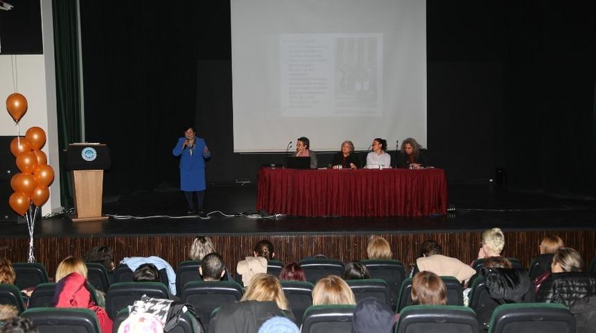 Kadına y&ouml;nelik şiddet Odunpazarı&rsquo;nda tartışıldı