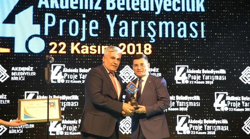 Serik&rsquo;e Gen&ccedil; Fikir Proje &ouml;d&uuml;l&uuml;