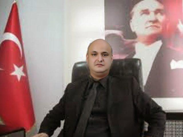 Kendisini medyum olarak tanıtan dolandırıcı, F serisi 1 dolarla yakalandı 3