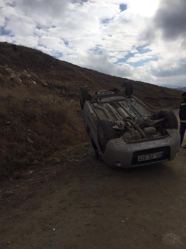 Yoldan çıkan otomobil takla attı