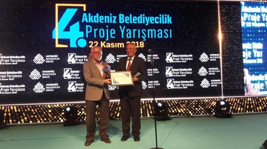 Eğirdir Belediyesi&rsquo;ne &ouml;d&uuml;l