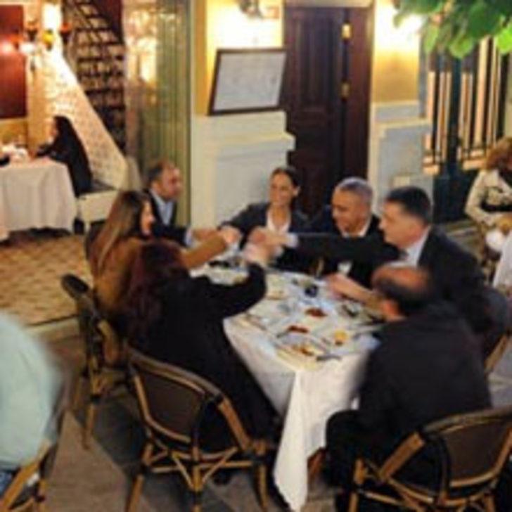 Mavi Melek'te Sevgililer Günü