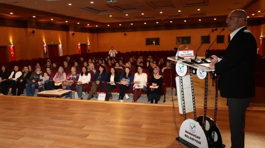 &lsquo;Meme Sağlığı&rsquo; kadınlara anlatıldı