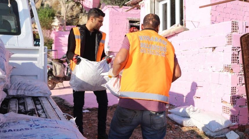 Kuşadası Belediyesinden 2 bin 500 aileye kömür yardımı