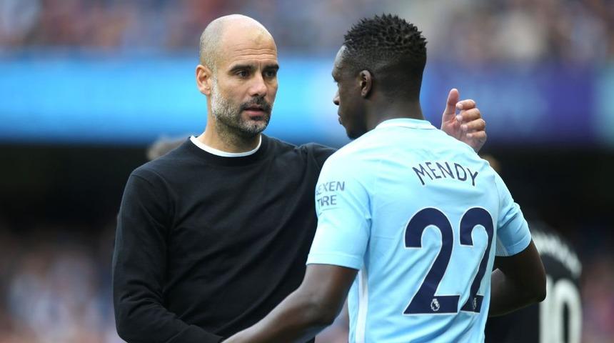 Benjamin Mendy'den Manchester City'ye k&ouml;t&uuml; haber