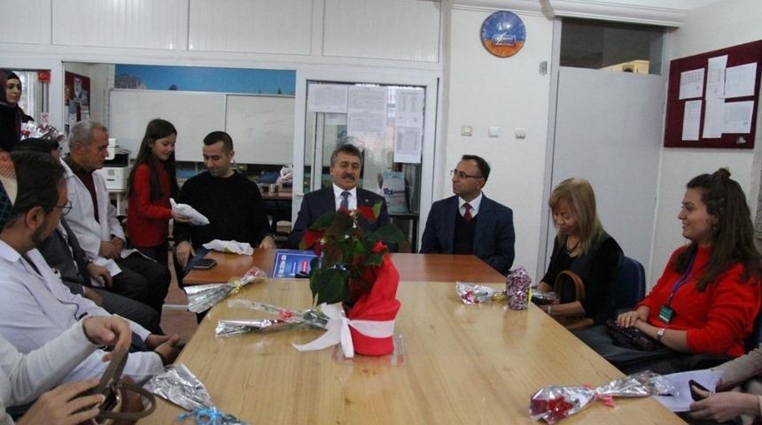 Başkan Tutal meslektaşlarını unutmadı