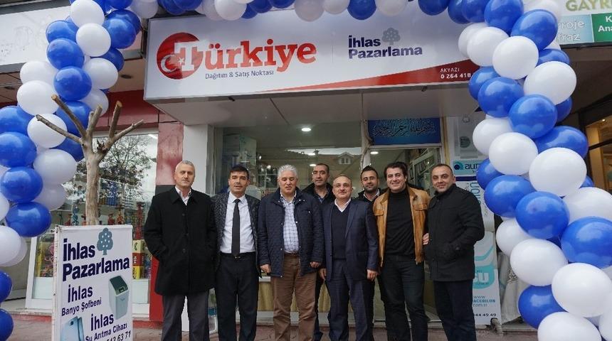 Akyazı’da İhlas mağazası açıldı