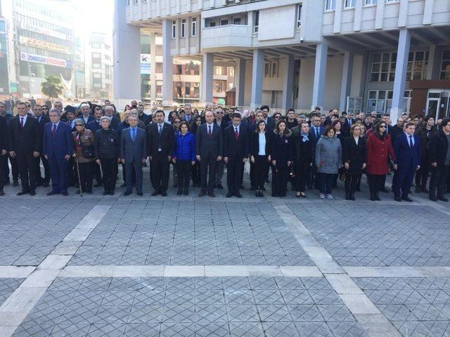 Zonguldak’ta Öğretmenler Günü kutlandı