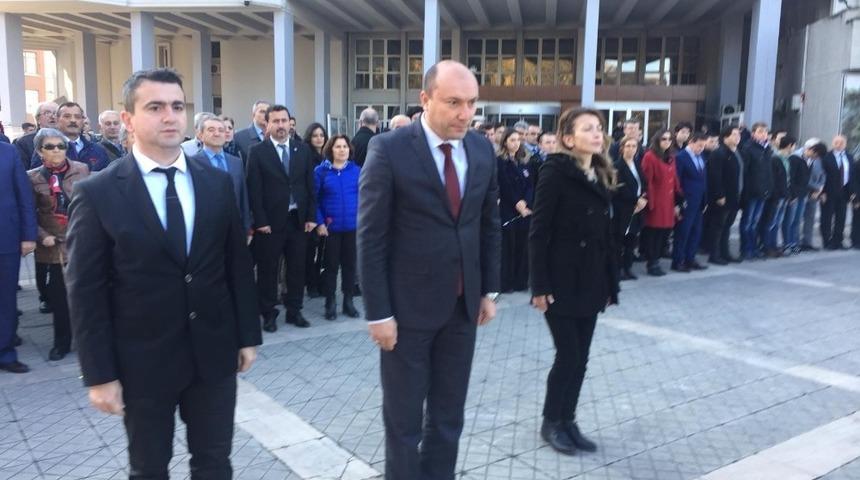 Zonguldak’ta Öğretmenler Günü kutlandı