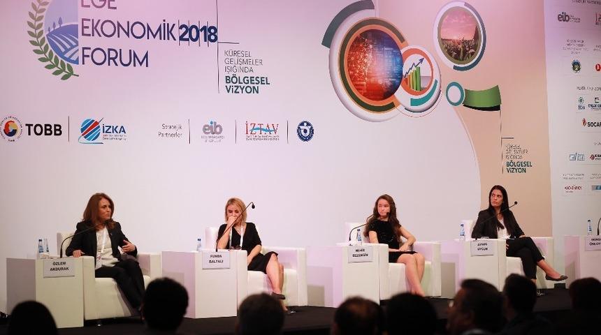 Ege&rsquo;nin başarılı 5 kadını arasında 13 yaşındaki Nehir de var