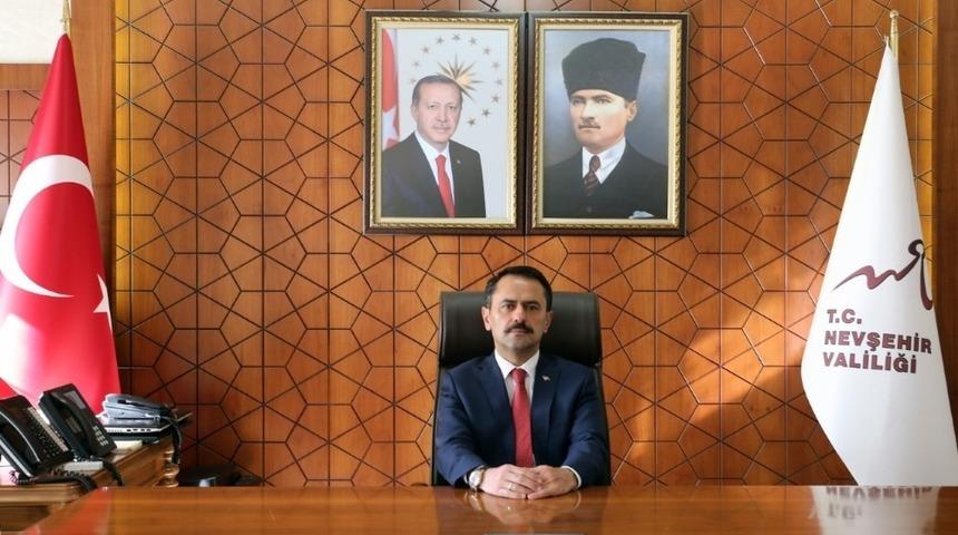 Vali Aktaş, 24 Kasım &Ouml;ğretmenler G&uuml;n&uuml; mesajı yayınladı