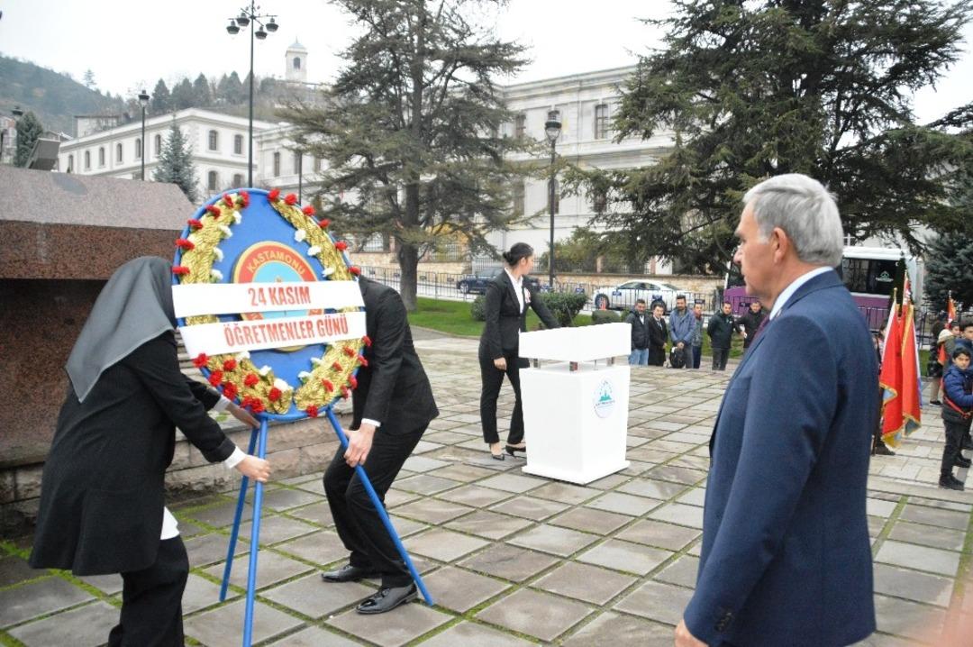 Kastamonu&rsquo;da 24 Kasım &Ouml;ğretmenler G&uuml;n&uuml; kutlandı