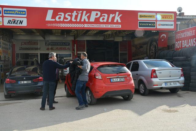 Sinop'ta lastikçilere kış lastiği mesaisi