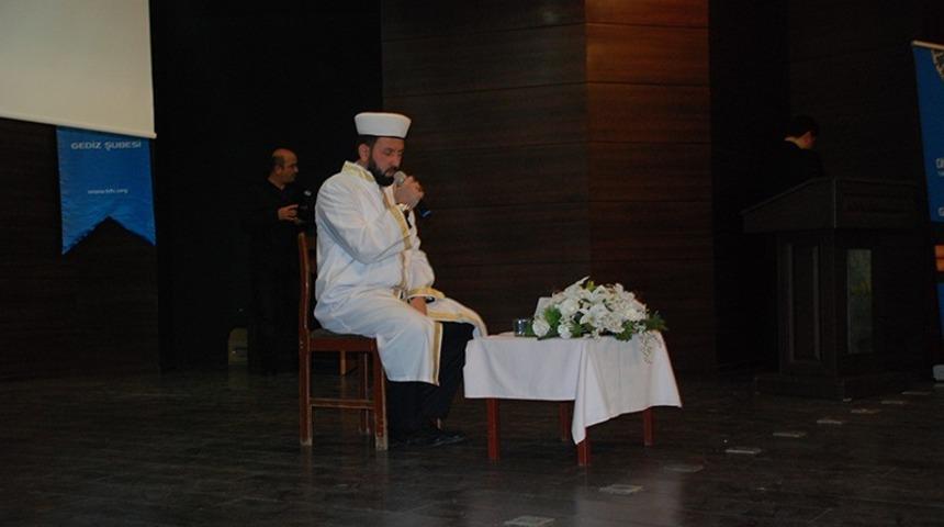 Gediz&rsquo;de &lsquo;Peygamberimiz ve Gen&ccedil;lik&rsquo; konulu konferans