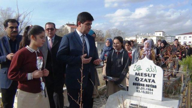 Erciş’te Müzik Öğretmenlerden Oluşan Koru Beğeni Topladı