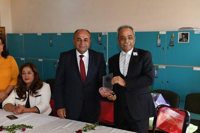 Başkan Hasan Arslan öğretmenleri kutladı 1