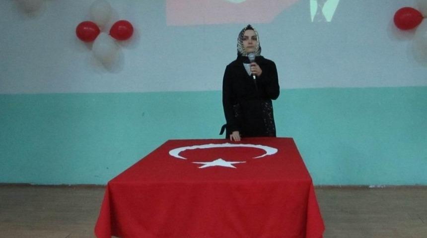 Yemim ederek g&ouml;revine başladı