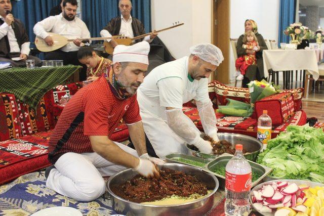 Şanlıurfalılar Kocaeli’de düzenlenen sıra gecesinde buluştu