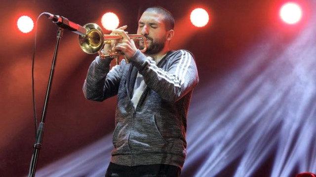 unlu-muzisyen-ibrahim-maalouf-a-kiz-cocugunu-11468496_4824_m