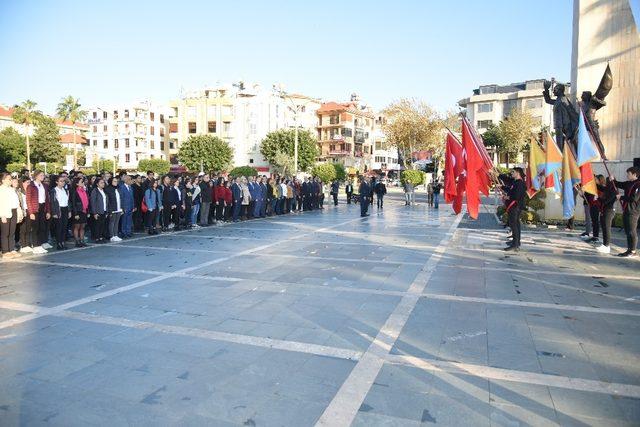 Antalya’da 24 Kasım Öğretmenler Günü kutlamaları