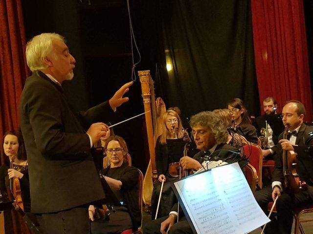 Sofya Orduevi nde T&uuml;rk ve Bulgar m&uuml;ziği ş&ouml;leni 3