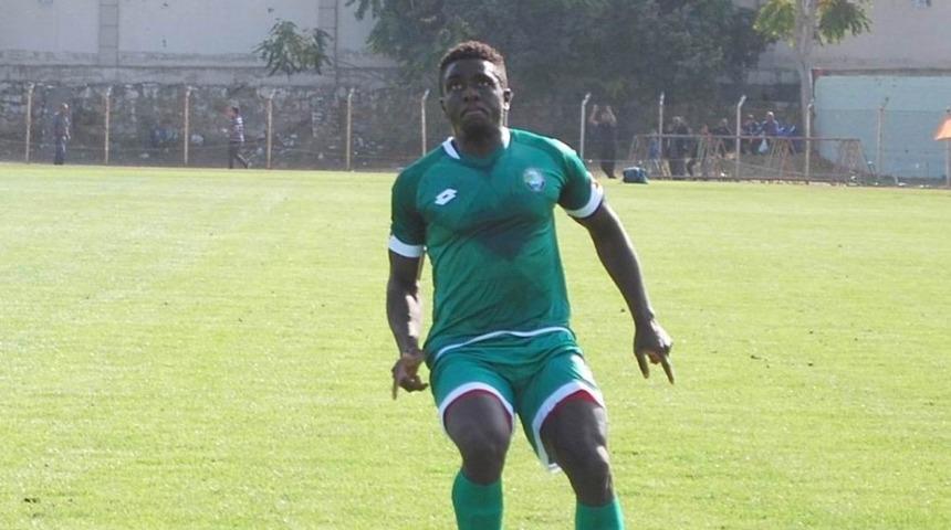 Salihli Belediyespor’da 3 ayrılık birden