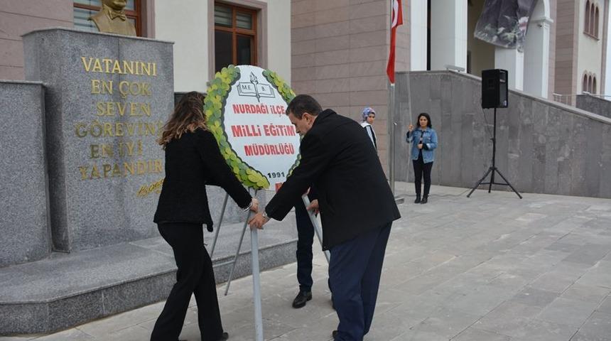 Nurdağı&rsquo;nda 24 Kasım &Ouml;ğretmenler G&uuml;n&uuml; kutlandı.