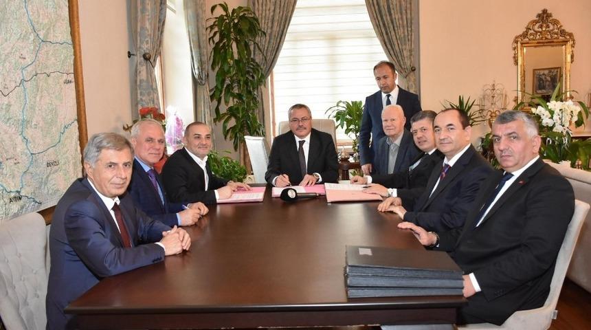 Soma&rsquo;ya 28 derslikli yeni okul i&ccedil;in protokol