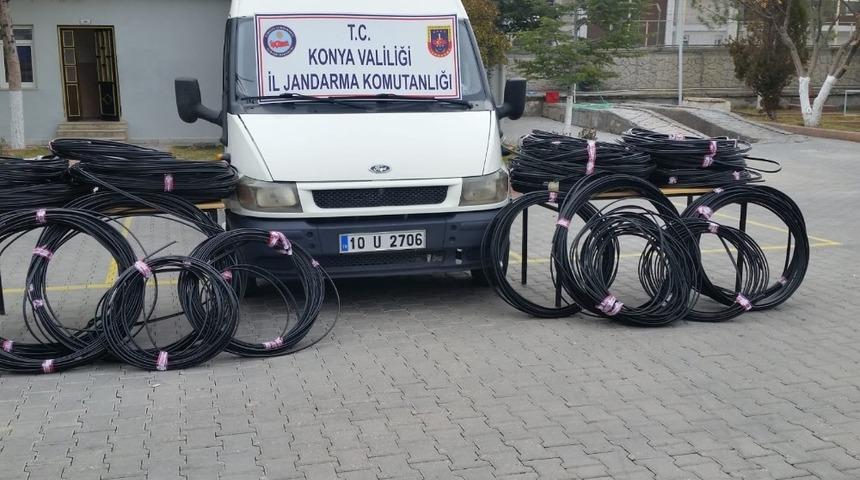 Jandarmadan kablo hırsızlarına su&ccedil;&uuml;st&uuml;