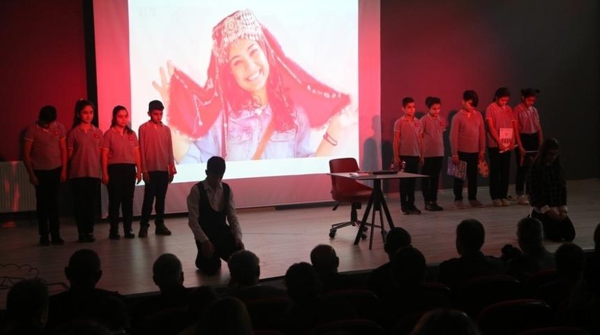 Silopi&rsquo;de &Ouml;ğretmenler G&uuml;n&uuml; etkinliği