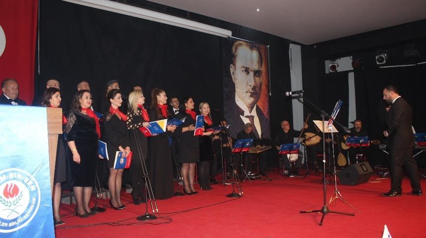 &Ouml;ğretmenler Korosu&rsquo;ndan T&uuml;rk Sanat M&uuml;ziği Konseri