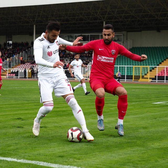 TFF 2. Lig: Bayrampaşa: 0 - UTAŞ Uşakspor: 0