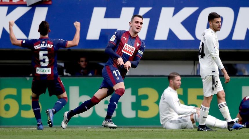 Eibar 3 - 0 Real Madrid