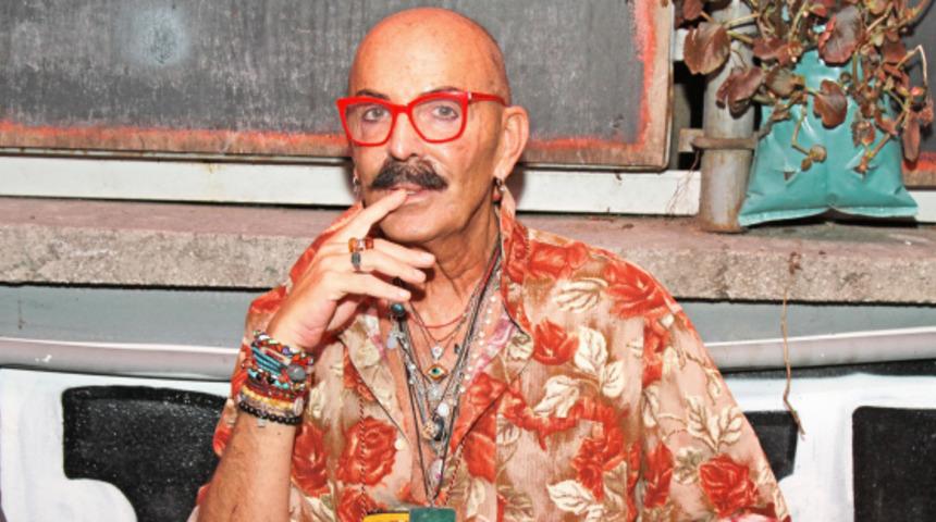 Cemil İpekçi: Türkiye ekonomisini terbiyesiz ve edepsiz insanlar bozuyor