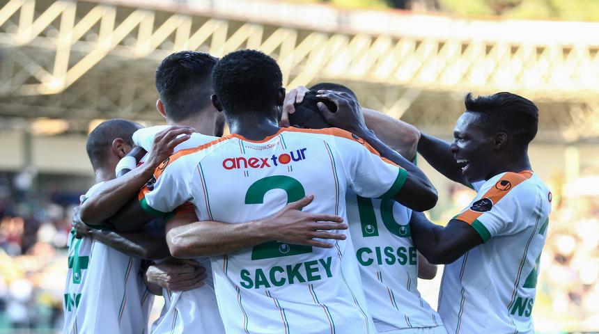 Alanyaspor'dan farklı tarife: 5-0