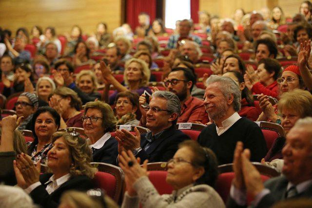 Prof. Dr. Kongar: Okullarda tarih doğru anlatılmıyor