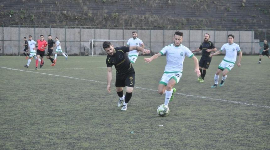 Lider Gelikspor, Muslu Belediyespor&rsquo;a 2-1 mağlup oldu