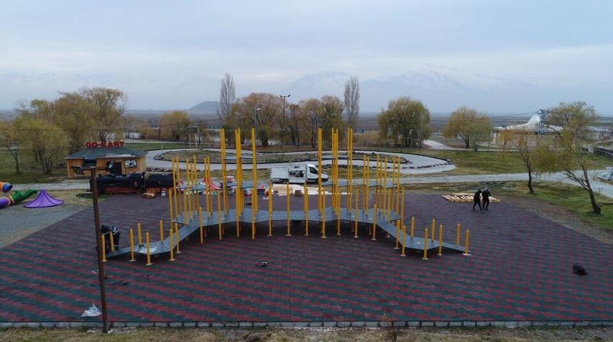 Erzincan Belediyesi &ccedil;alışmalarına aralıksız devam ediyor