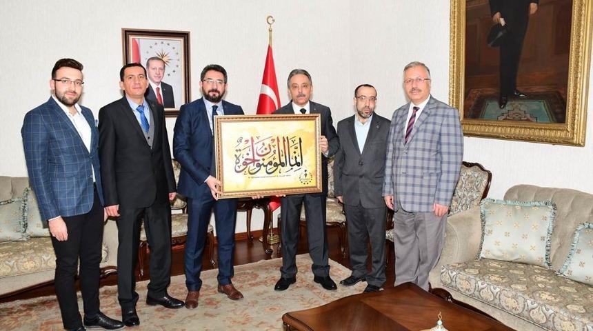 T&Uuml;MSİAD&rsquo;tan Vali Toprak&rsquo;a ziyaret