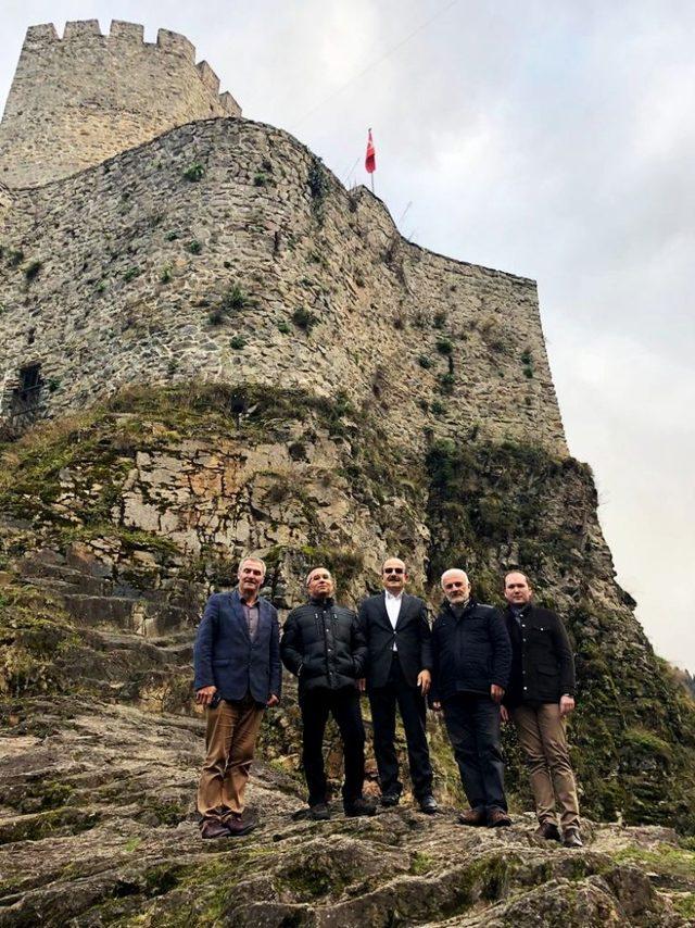 Rize Valisi Çeber, Türkiye’nin en görkemli kalesini inceledi