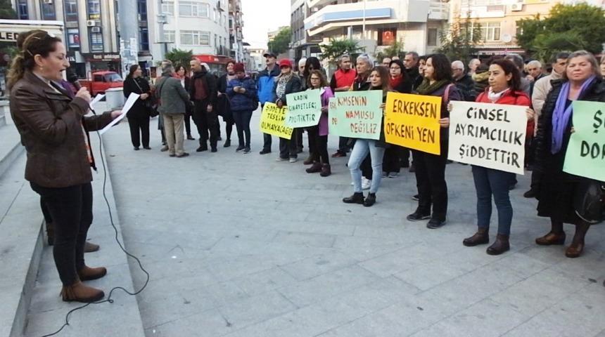 Burhaniye&rsquo;de kadınlar şiddete karşı birleşti