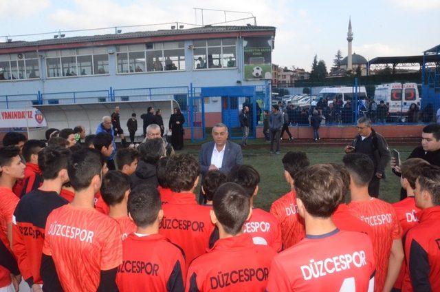 Erdoğan Bıyık’tan sporcu gençlere destek