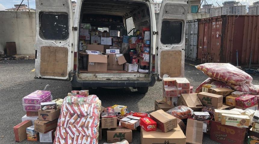 Van&rsquo;da 28 bin paket ka&ccedil;ak sigara ele ge&ccedil;irildi