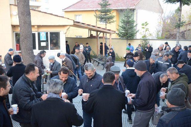 Bozüyük’te ‘Sabah Namazı Buluşmaları’ Göçmen Camii’nde devam etti