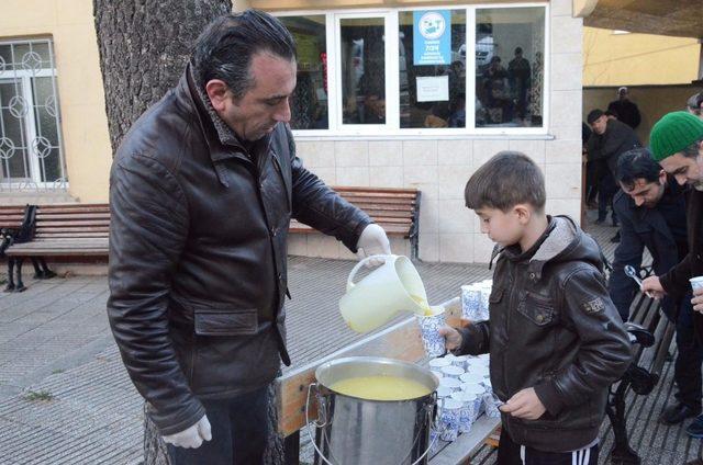 Bozüyük’te ‘Sabah Namazı Buluşmaları’ Göçmen Camii’nde devam etti