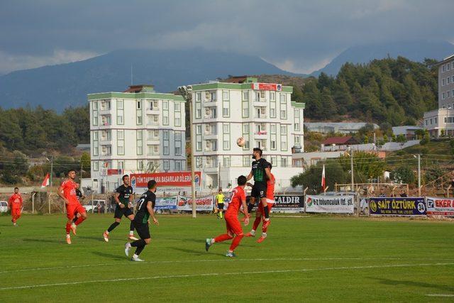 Korkuteli Belediyespor son dakikada yenildi