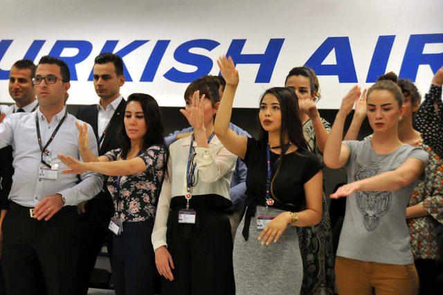 THY u&ccedil;aklarda, engelli yolcular i&ccedil;in engelleri kaldırdı 1