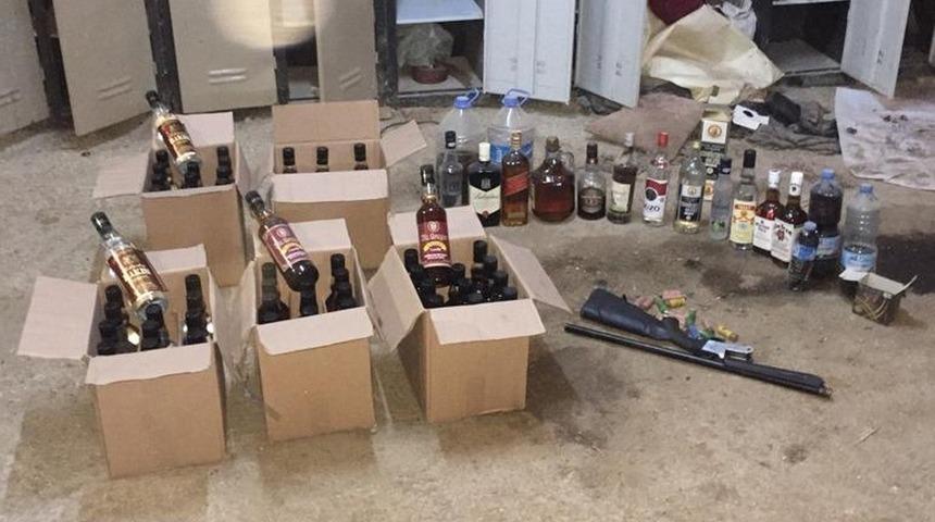 Uşak&rsquo;ta ka&ccedil;ak i&ccedil;ki operasyonu